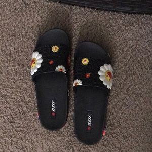 Women’s slides